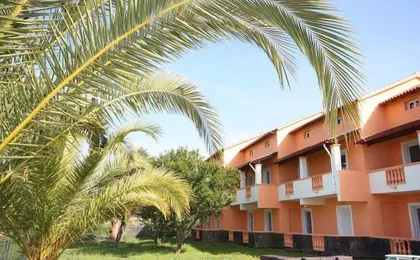 Frida Apartments