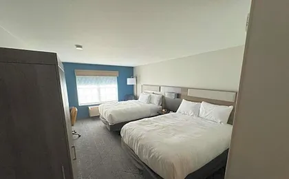 Holiday Inn Express & Suites Port Washington By IHG