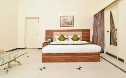 Fabhotel the Daffodils