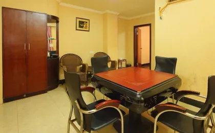 Kairui Castle Hotel (Guangzhou Chimelong Wildlife Park Branch)