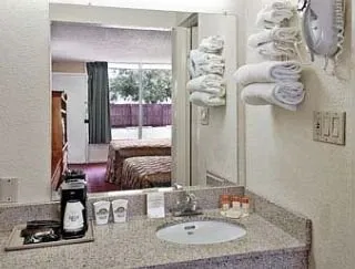 Days Inn Ft Myers South Airport
