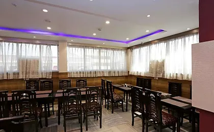 Hotel Diamond Plaza Bowbazar