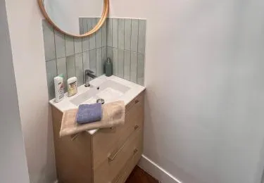 Real Parisian apartment with 2 bedrooms and AC