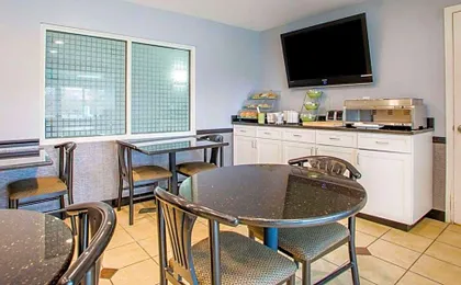 Quality Inn & Suites North/Polaris