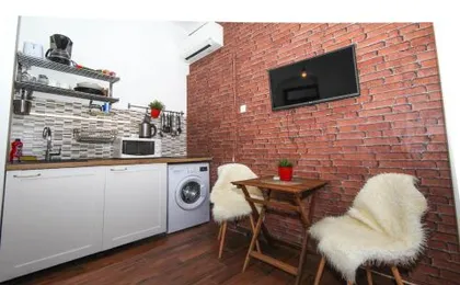 Fab n Chic Apartments