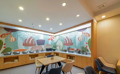 Hanting Hotel Wuhan Guangbutun Metro Station