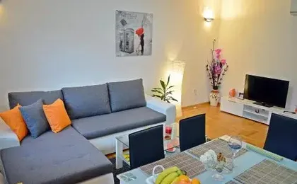 Apartments Tony
