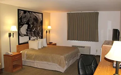 Homestead Inn and Suites