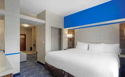 Comfort Inn & Suites Memphis East