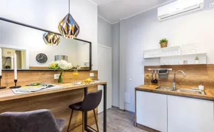 Number 1 Deluxe Apartments