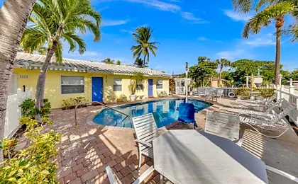 Bahama Beach Club Pompano - Fort Lauderdale - Charming and Cozy Studios & Apartments close to Beach with Pool