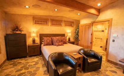 Cougar Ridge Lodge