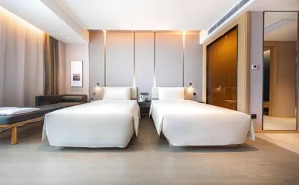 Atour Hotel (Shenzhen Guangming New Town Phoenix City Metro Station)