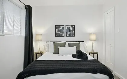 Modern 2BR Unit Hot Tub Outdoor Lounge