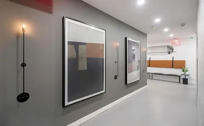 Massive 1BR w Private Patio in Upper East Side