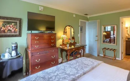 Battlefield Bed & Breakfast Inn