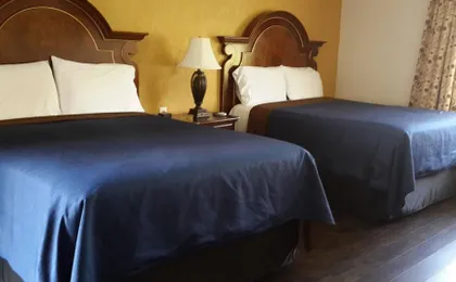 American Regency Inn