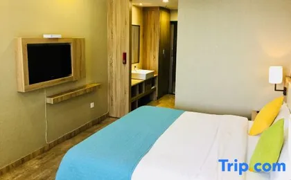 Zhigu Yashe Hotel