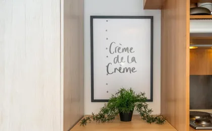Kosmos Service Apartment Beautiful Studio 3