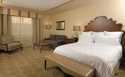 Woolley's Classic Suites