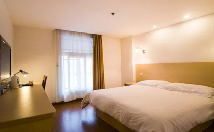 Motel 168 (Shanghai Sinan Road)