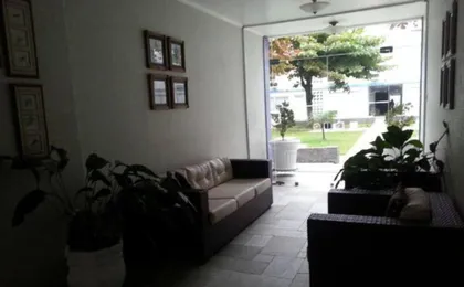 Guaruja Enseada - Apto 200m Da Praia - 02 Dorm. Wi-Fi + Ar + Estacionamento