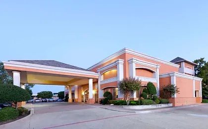 SureStay by Best Western Irving Grapevine DFW North