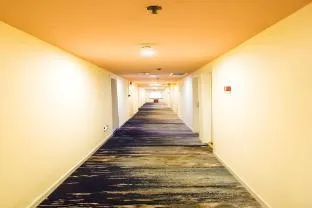 Home Inn Beijing Guozhan Yansha Sanyuan East Bridge