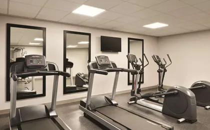 Country Inn & Suites by Radisson, Erlanger, KY