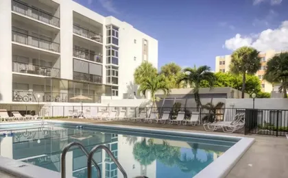 Le Cartier 426 - Condo 4 People., Sunny Isles