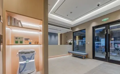 Homeinn · neo (Shanghai ENT Hospital Pujiang Campus)