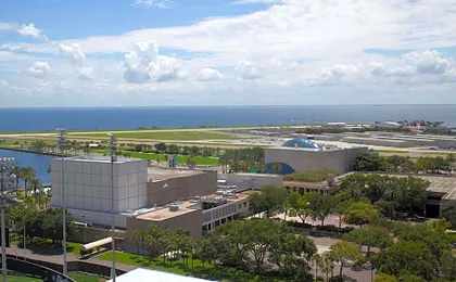 Hilton St. Petersburg Bayfront