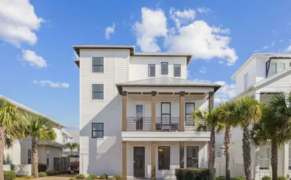 7BR Elegance and Comfort Withpool and Near the Beach