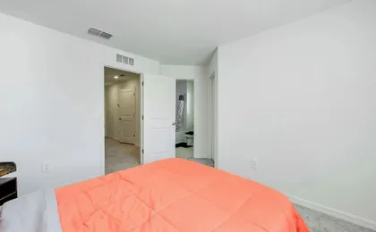 Newly Built Townhome 8 Mi to Manatee Viewing Ctr!
