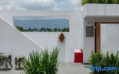Mountain and Sea Cottage Yueshe