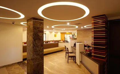 Saravana's Golden Fruits Business Suites