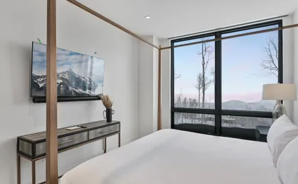 Argent at Deer Valley Resort - Three Bedroom Deluxe #205 3 Condo