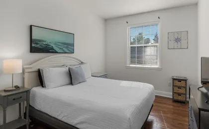 Pool, Fitness Center & Central Location