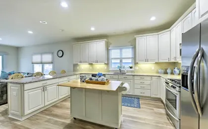 Sunny Brigantine Townhome: Walk to Beach