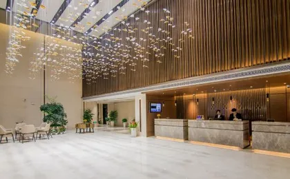 Yitel Collection (Shanghai Qiantan Sanlin world Creative Park) Road)