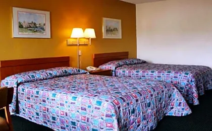 Speedway Inn