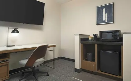 Courtyard by Marriott San Mateo Foster City
