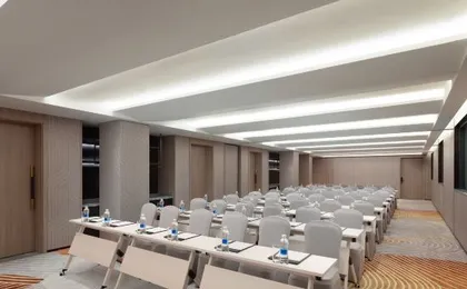 Holiday Inn & Suites SHANGHAI CHANGFENG by IHG