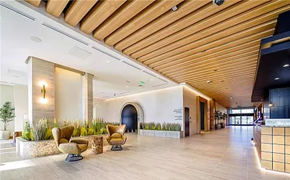 The Key Hotel Dubuque, Tapestry Collection by Hilton