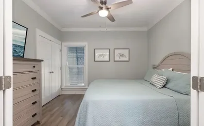 The Rookery Iii 6015 3 Bedroom Cottage by RedAwning