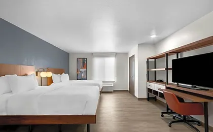 Everhome Suites Glendale Sports Entertainment District by Choice Hotels
