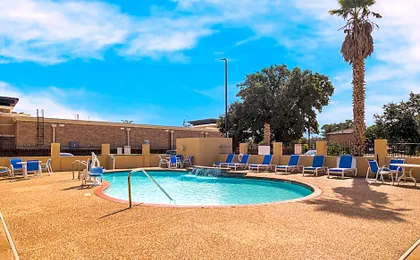 Best Western Galleria Inn & Suites