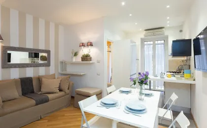 Rental in Rome Vittoria Apartment