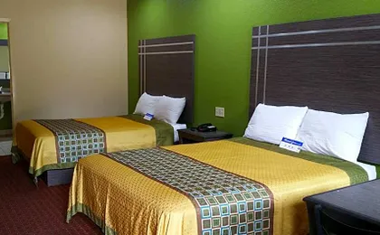 Americas Best Value Inn & Suites Houston NE