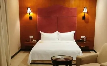 Changfeng Hotel (Shenzhen International Convention and Exhibition Center)